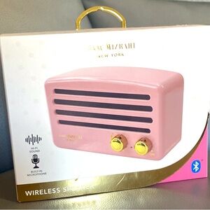 Isaac Mizrahi bluetooth speaker